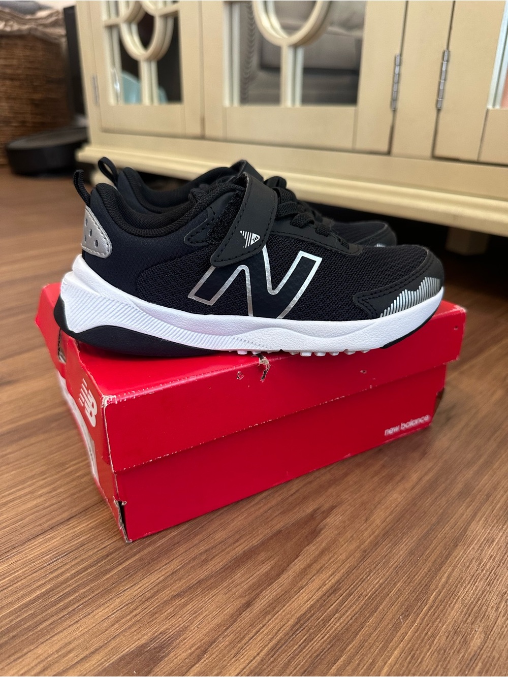 New Balance 545 Bungee Lace with Top Strap, Kids' Black Athletic Sneakers